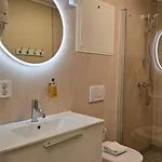Marina Hotel 3*