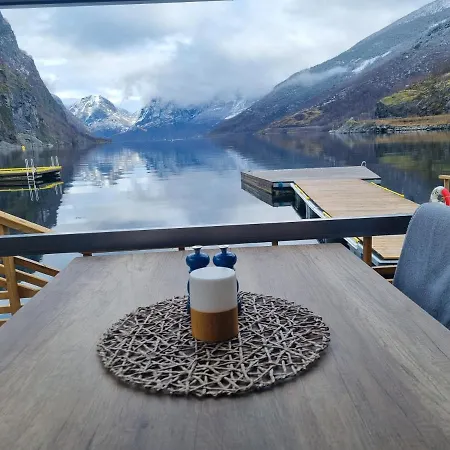 Marina 3* Flåm