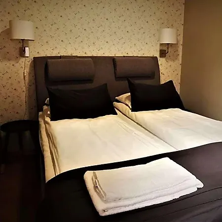 Hotel Marina 3*