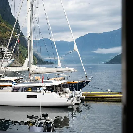 Marina 3* Flåm