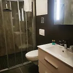 Marina Hotel